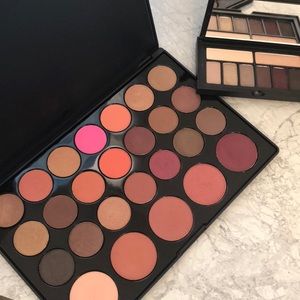 SmashBox ‘Drawn In, Decked Out’ Eyeshadow Pallet